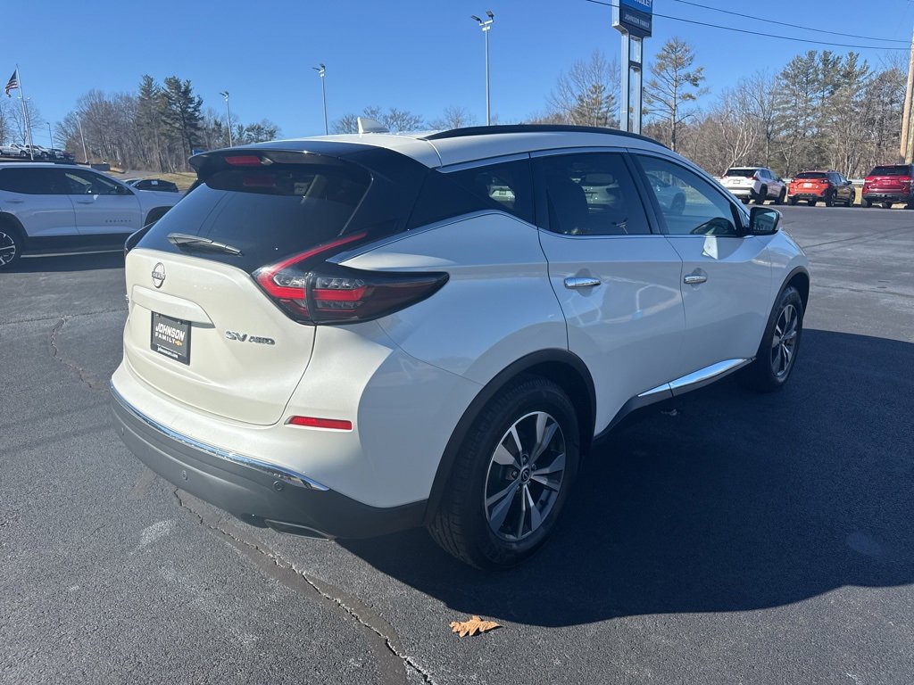 Used 2023 Nissan Murano SV image 3