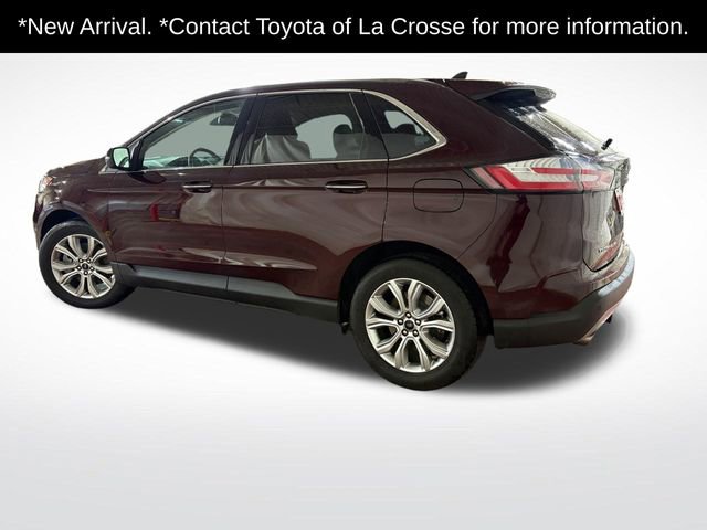 Used 2024 Ford Edge Titanium image 2