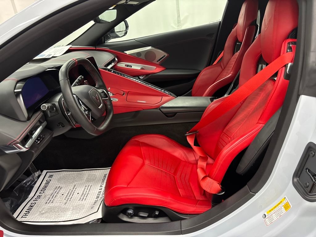 Used 2024 Chevrolet Corvette Stingray Preferred Cpe w/ Battery Protection Package image 9