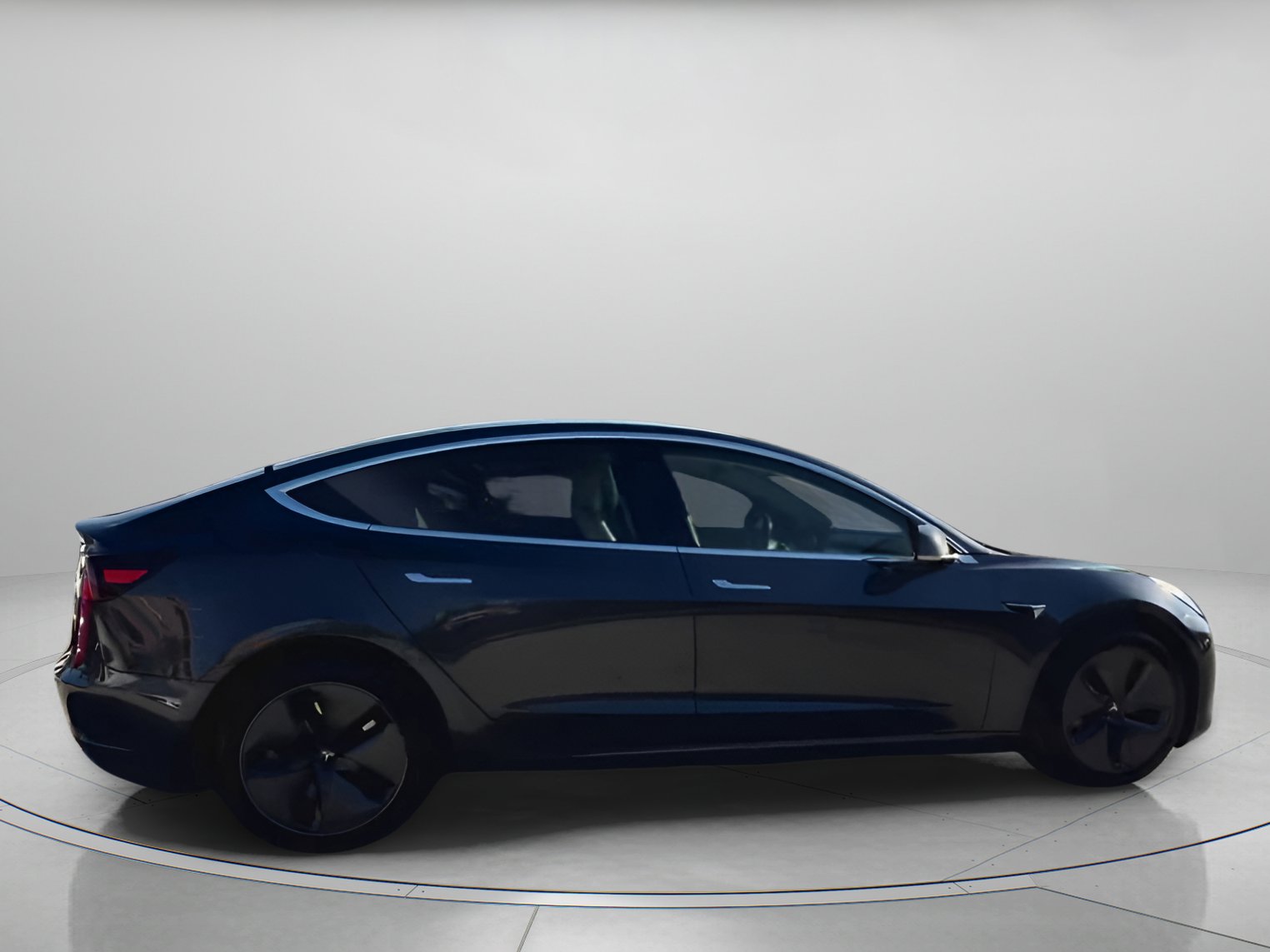 Used 2018 Tesla Model 3 Long Range image 31