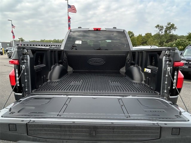 New 2025 Ford F150 Lightning Flash image 4