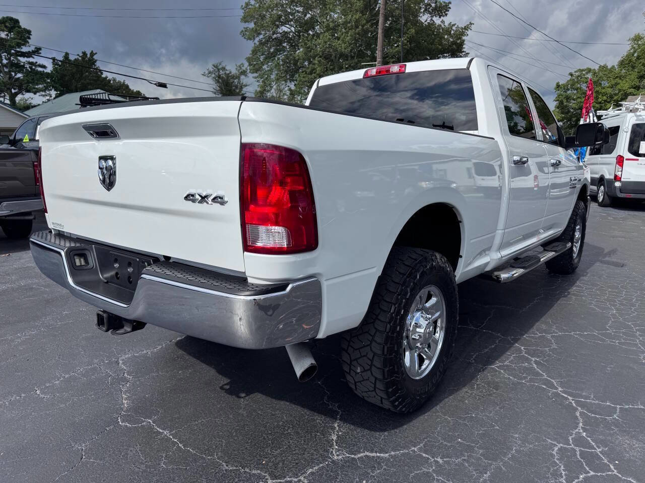 Used 2016 RAM 2500 Tradesman w/ Chrome Appearance Group image 6