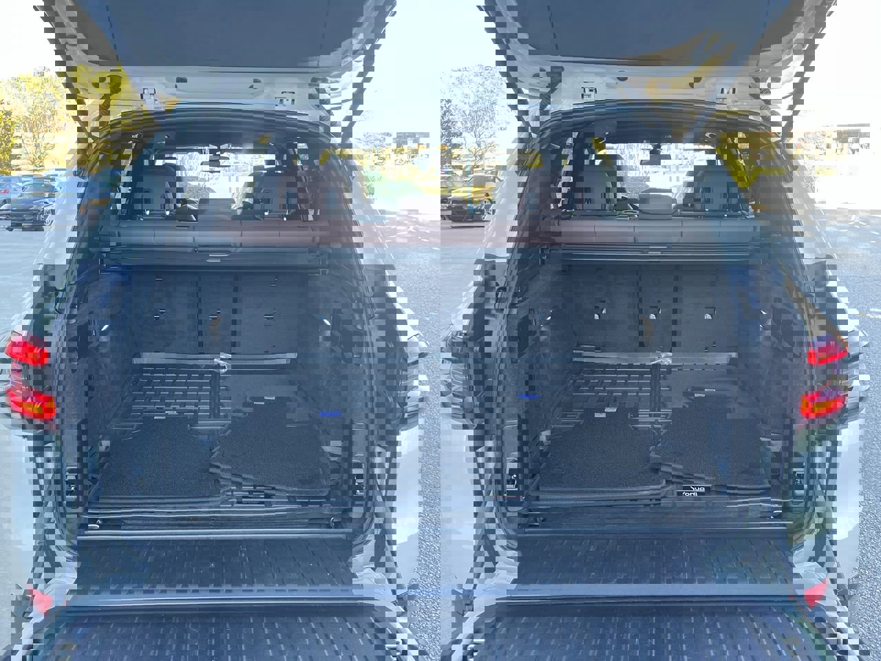 Used 2023 BMW X5 sDrive40i w/ Climate Comfort Package image 35