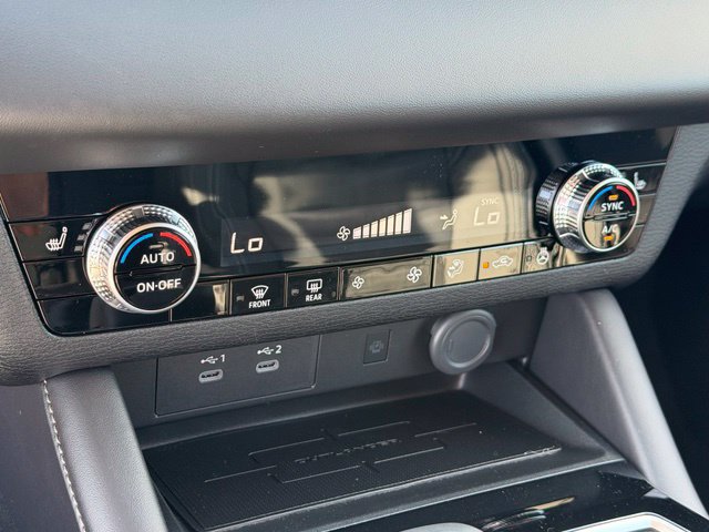 New 2026 Mitsubishi Outlander SE FWD image 28