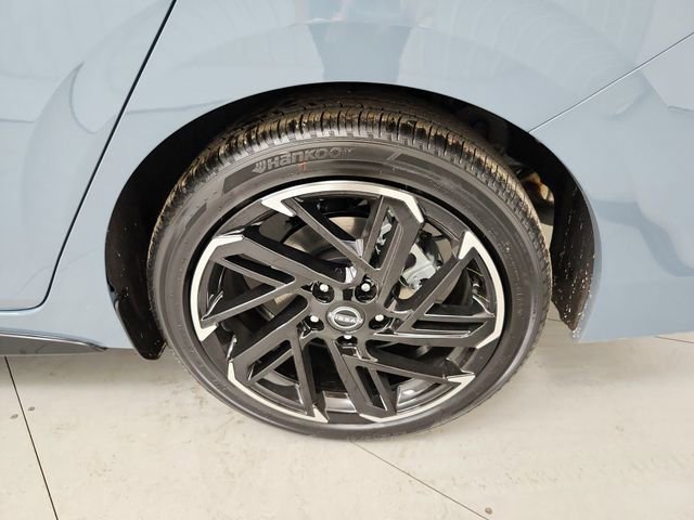 New 2026 Nissan Sentra SR w/ SR Premium Package image 49