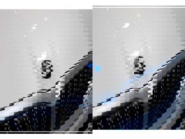 Used 2025 BMW 530i xDrive image 47