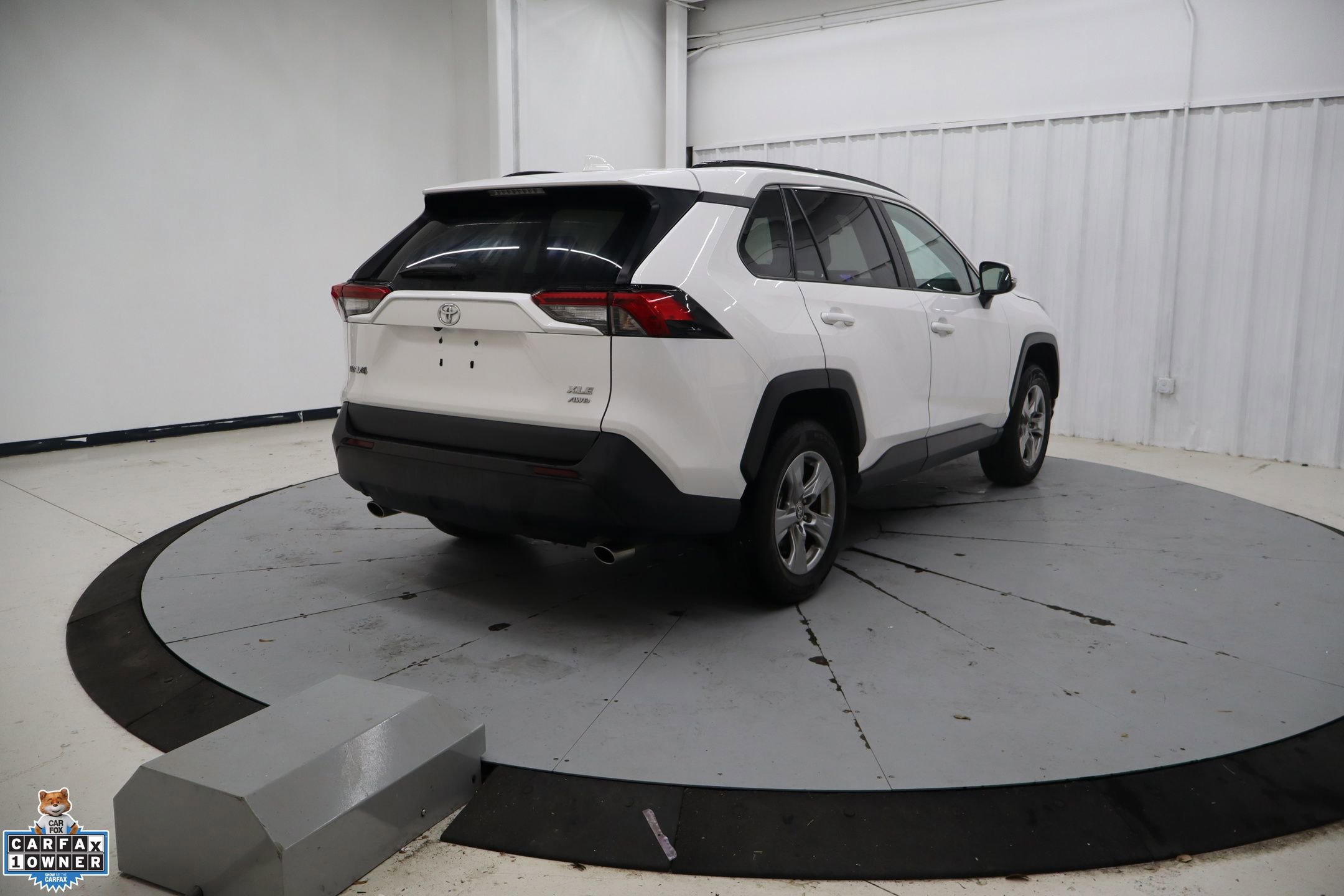 Used 2024 Toyota RAV4 XLE image 4