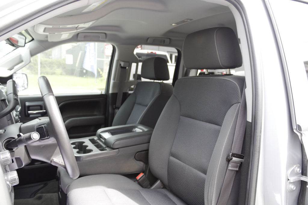 Used 2017 Chevrolet Silverado 1500 LT w/ All Star Edition AWD/4WD image 11