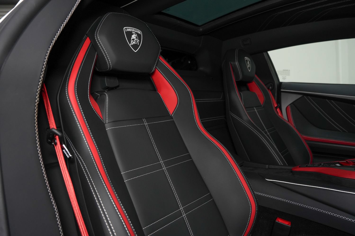 Used 2022 Lamborghini Aventador Countach AWD/4WD image 33
