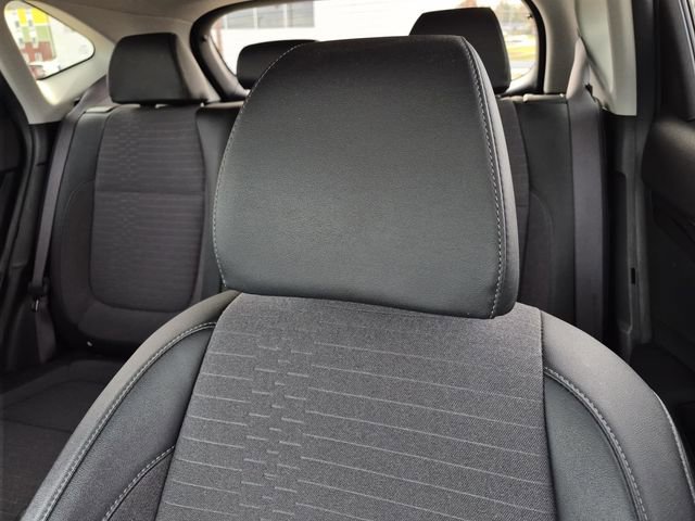 Used 2023 Kia Seltos S w/ Navigation Package image 16