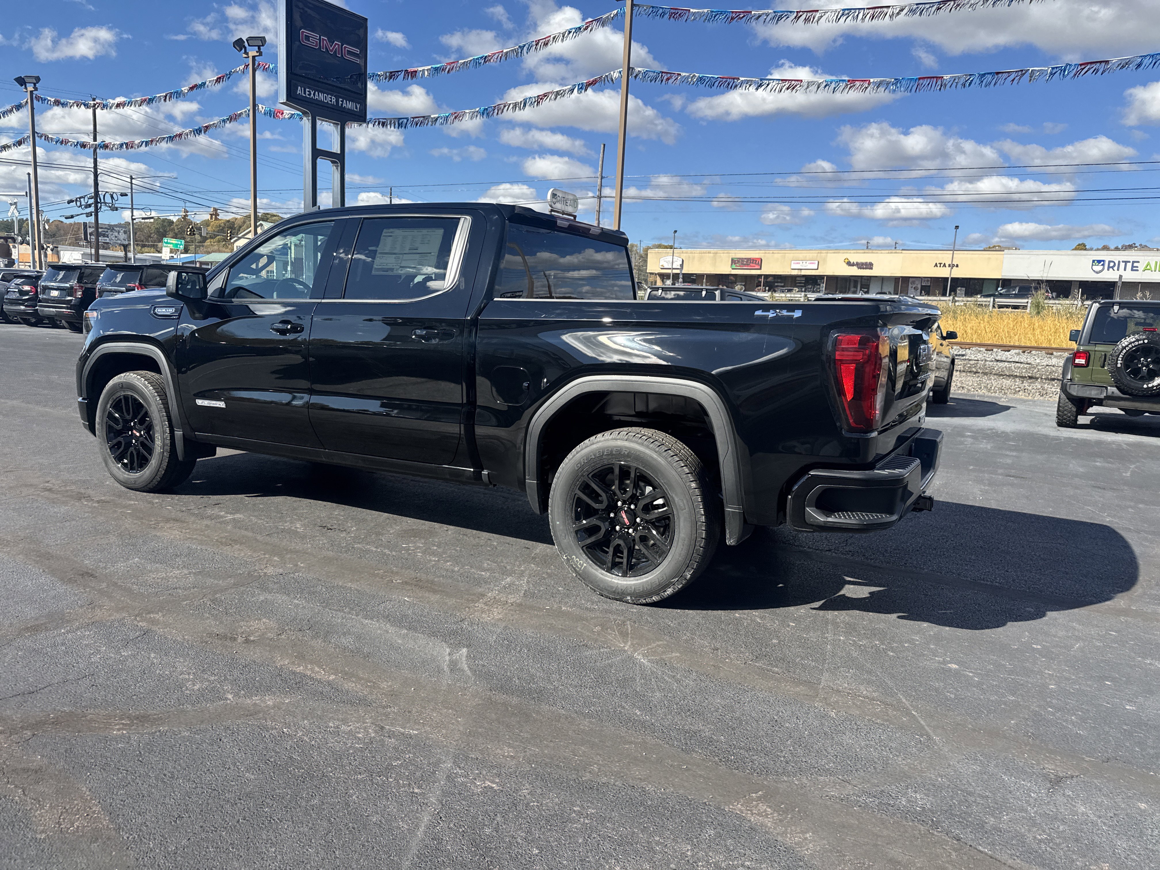 New 2026 GMC Sierra 1500 Elevation AWD/4WD image 6