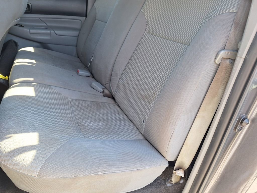 Used 2014 Toyota Tacoma PreRunner w/ Convenience Package image 18