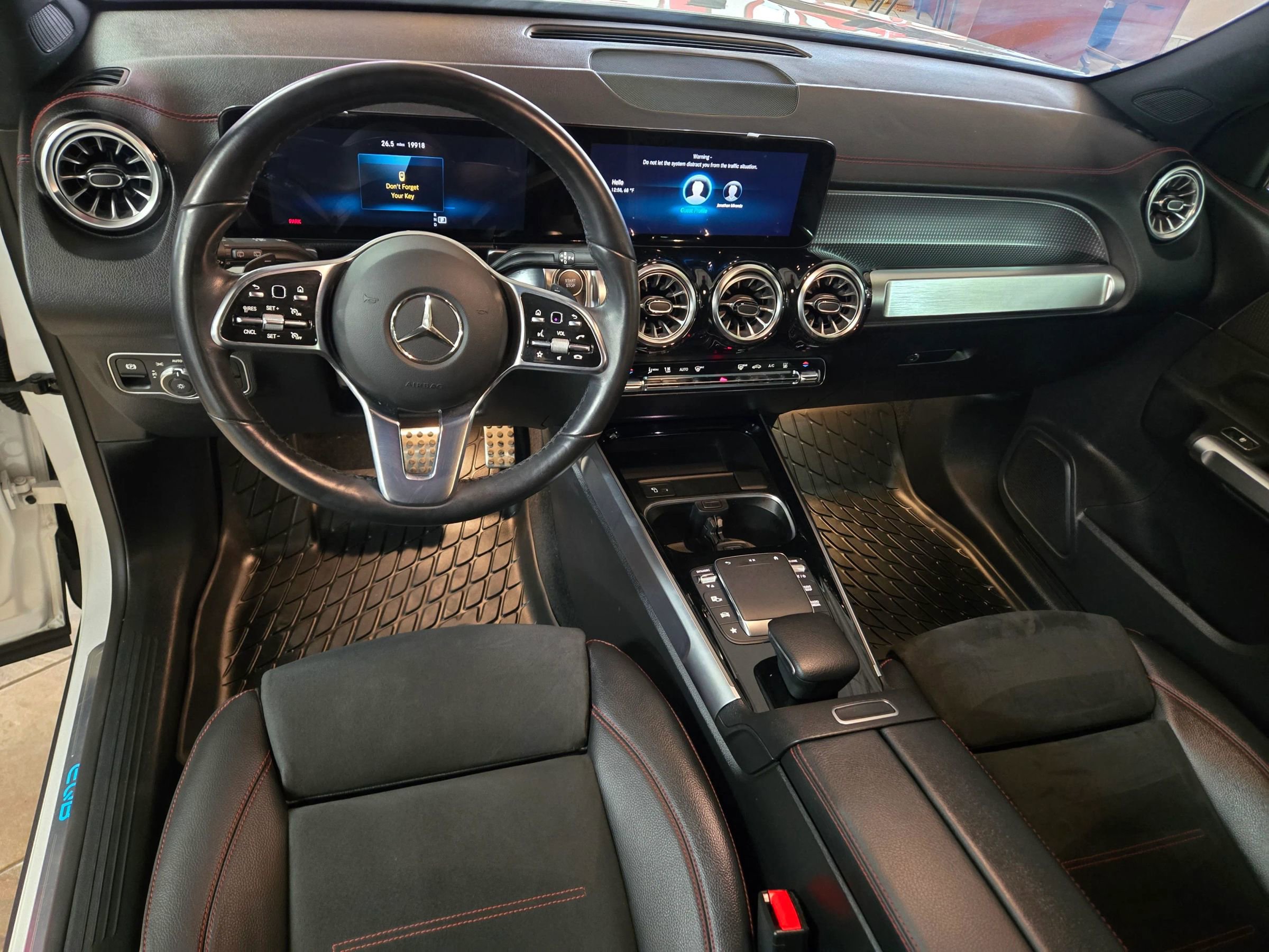 Used 2023 Mercedes-Benz EQB 350 4MATIC SUV image 37
