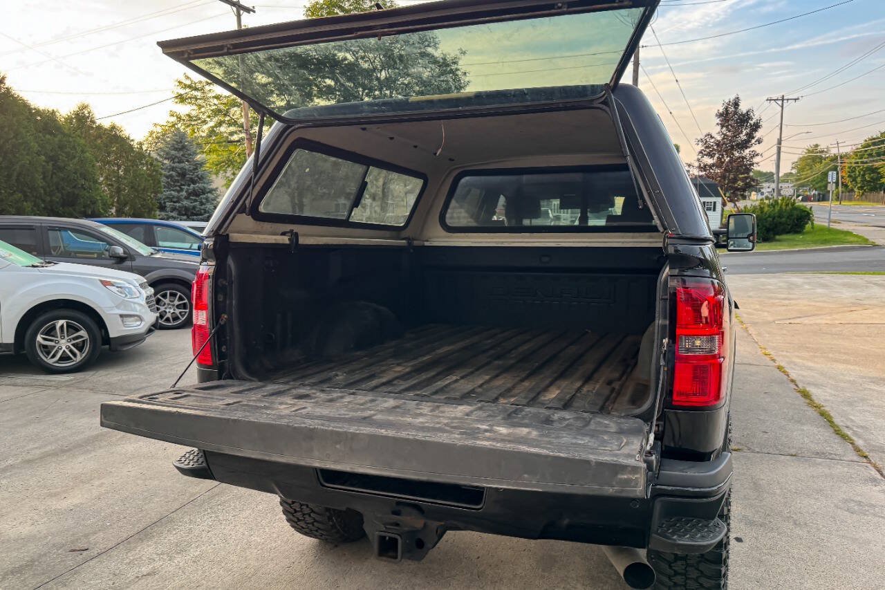 Used 2016 GMC Sierra 2500 Denali AWD/4WD image 23