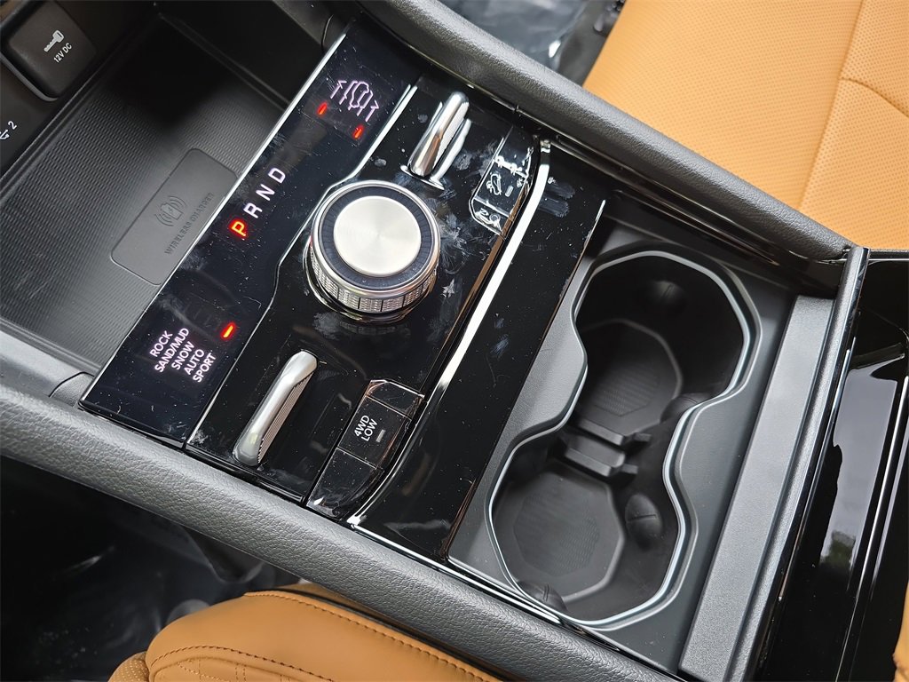 New 2025 Jeep Grand Cherokee Summit w/ Luxury Tech Group V image 26