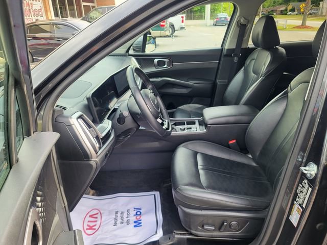 Used 2024 Kia Sorento S FWD image 11