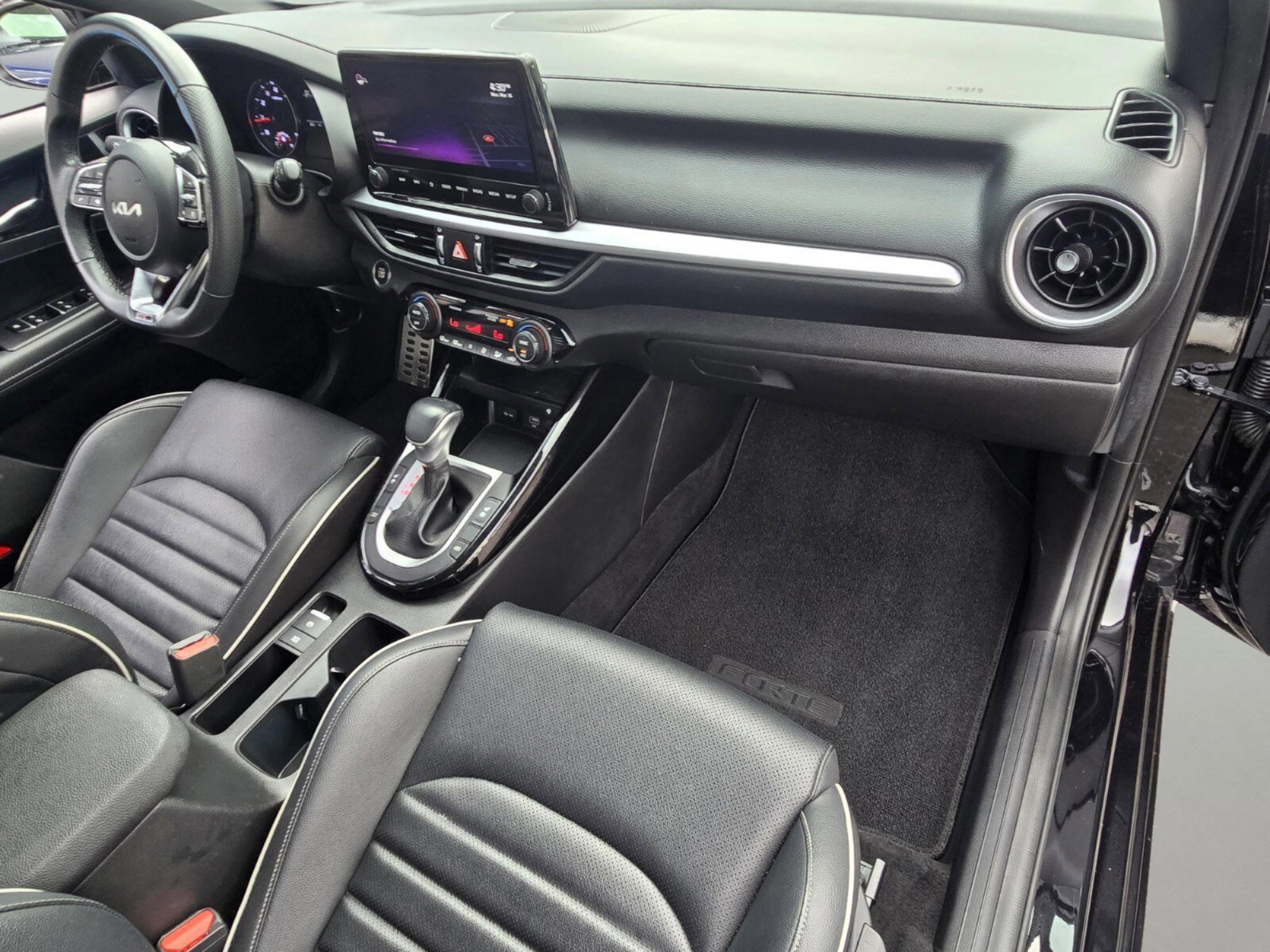 Used 2022 Kia Forte GT-Line w/ GT-Line Premium Package image 22