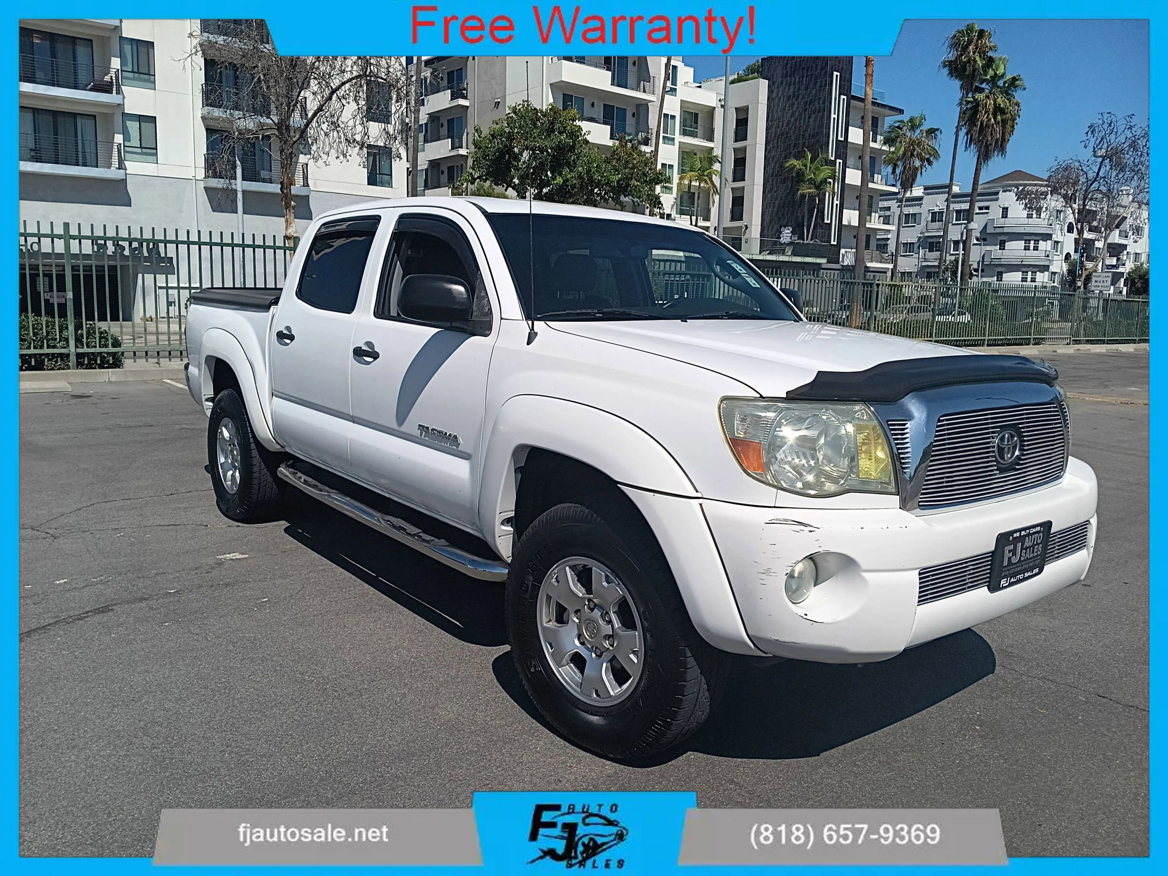 Used 2005 Toyota Tacoma PreRunner image 1