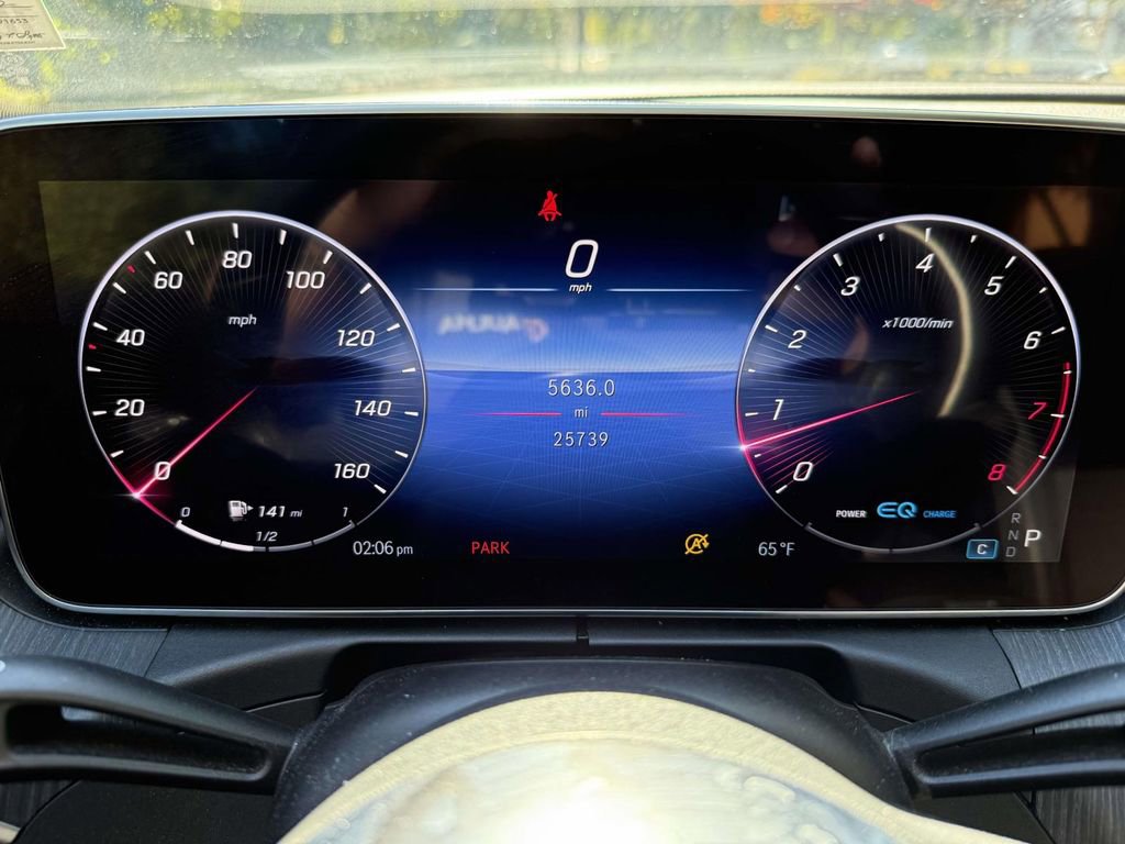 Used 2022 Mercedes-Benz C 300 4MATIC Sedan image 28