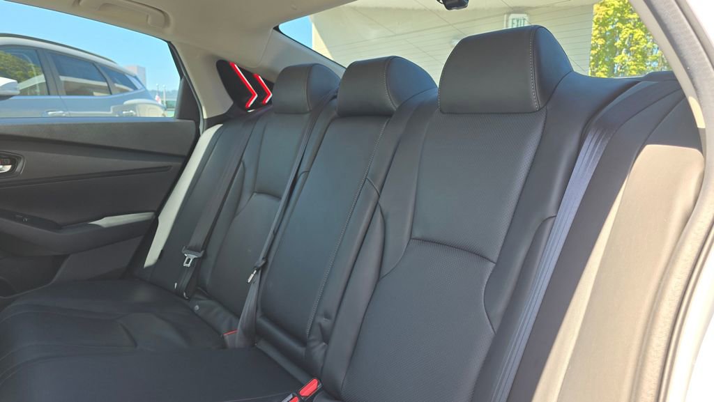 Used 2025 Honda Accord EX-L image 17