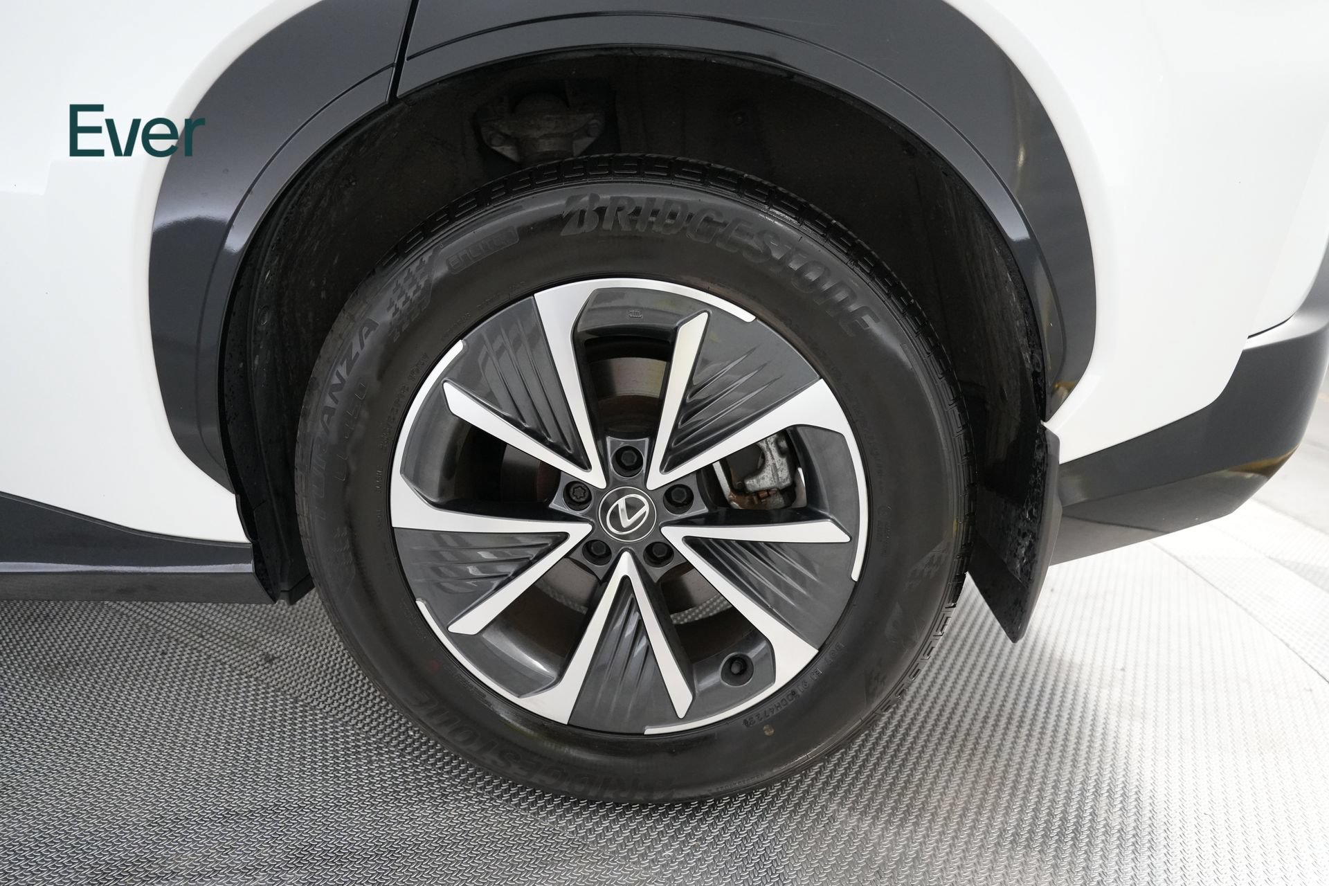 Used 2024 Lexus RZ 450e Premium w/ Accessory Package (Z1) AWD/4WD image 19