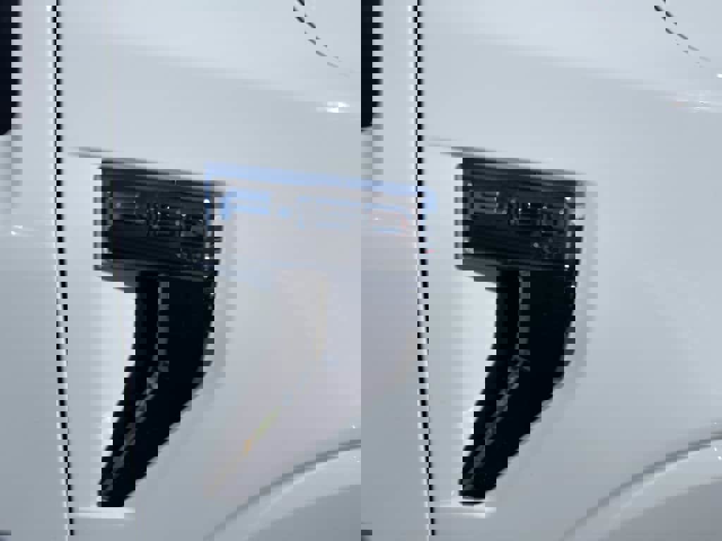 Used 2024 Ford F150 XLT w/ FX4 Off-Road Package image 2