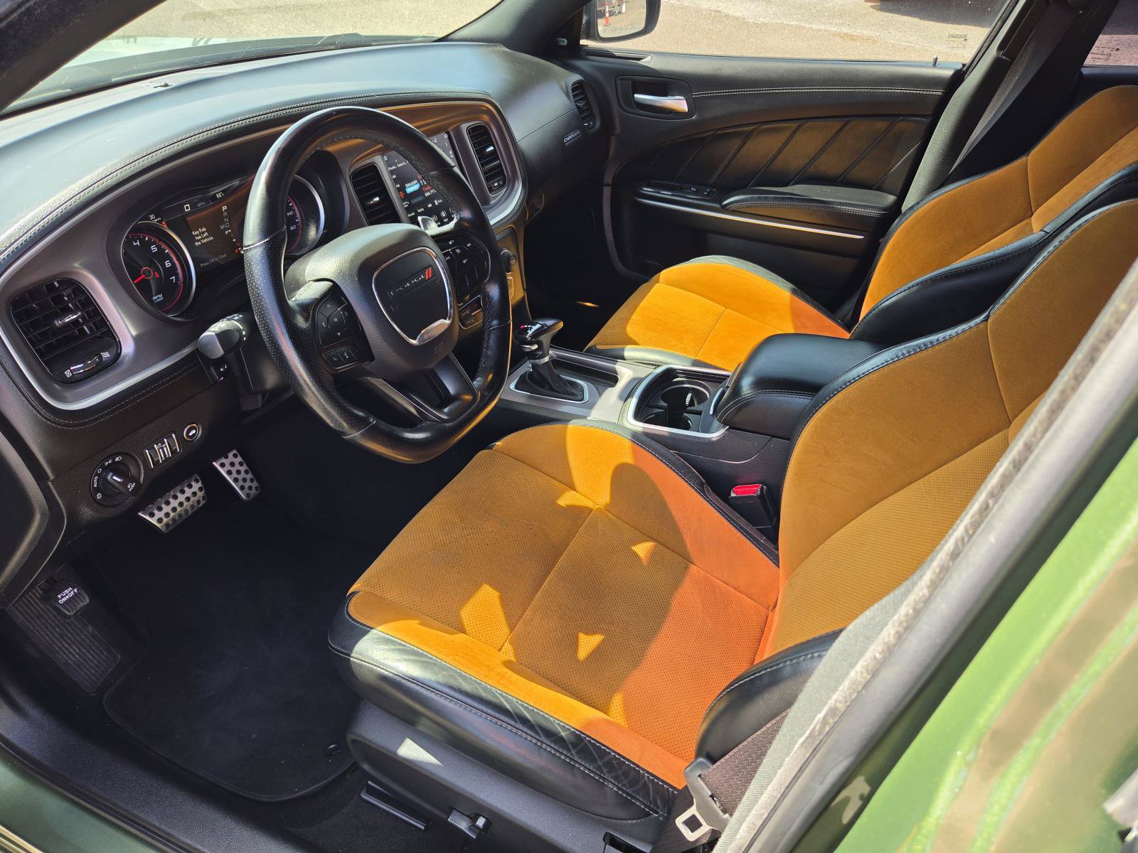 Used 2022 Dodge Charger R/T w/ Plus Group RWD image 14