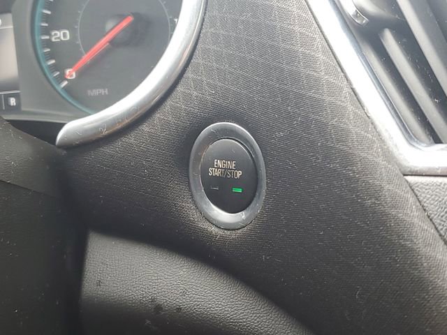 Used 2021 Chevrolet Malibu LT image 29