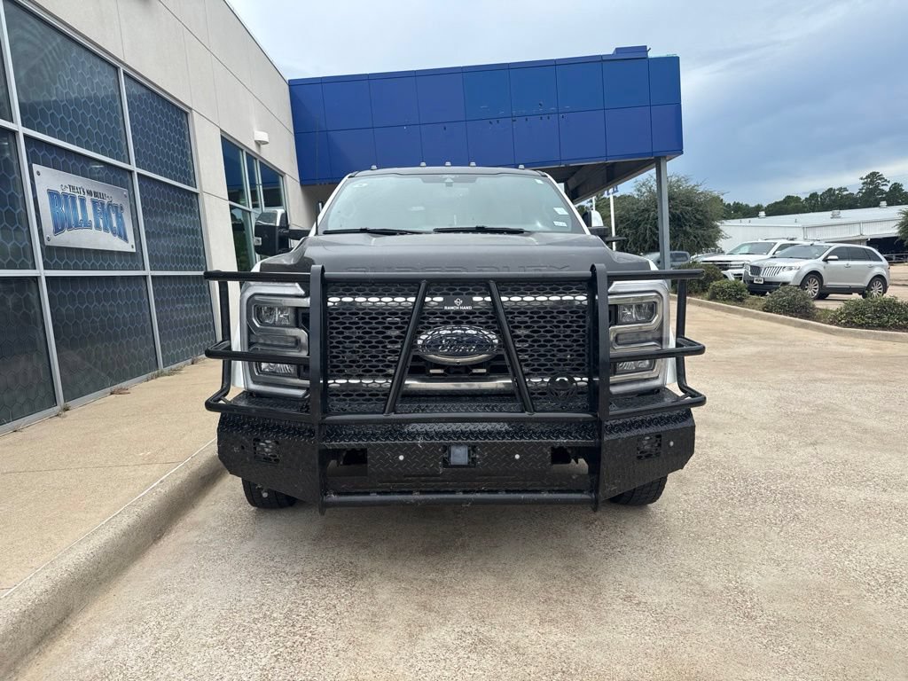 Used 2025 Ford F450 Lariat w/ Lariat Ultimate Package AWD/4WD image 3