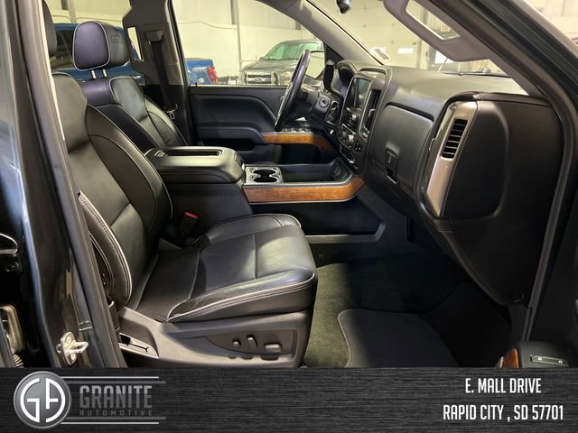 Used 2018 Chevrolet Silverado 1500 High Country image 35