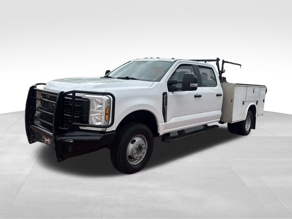 Used 2024 Ford F350 XL AWD/4WD image 5