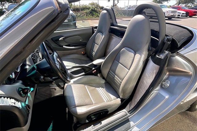 Used 2002 Porsche Boxster S image 22