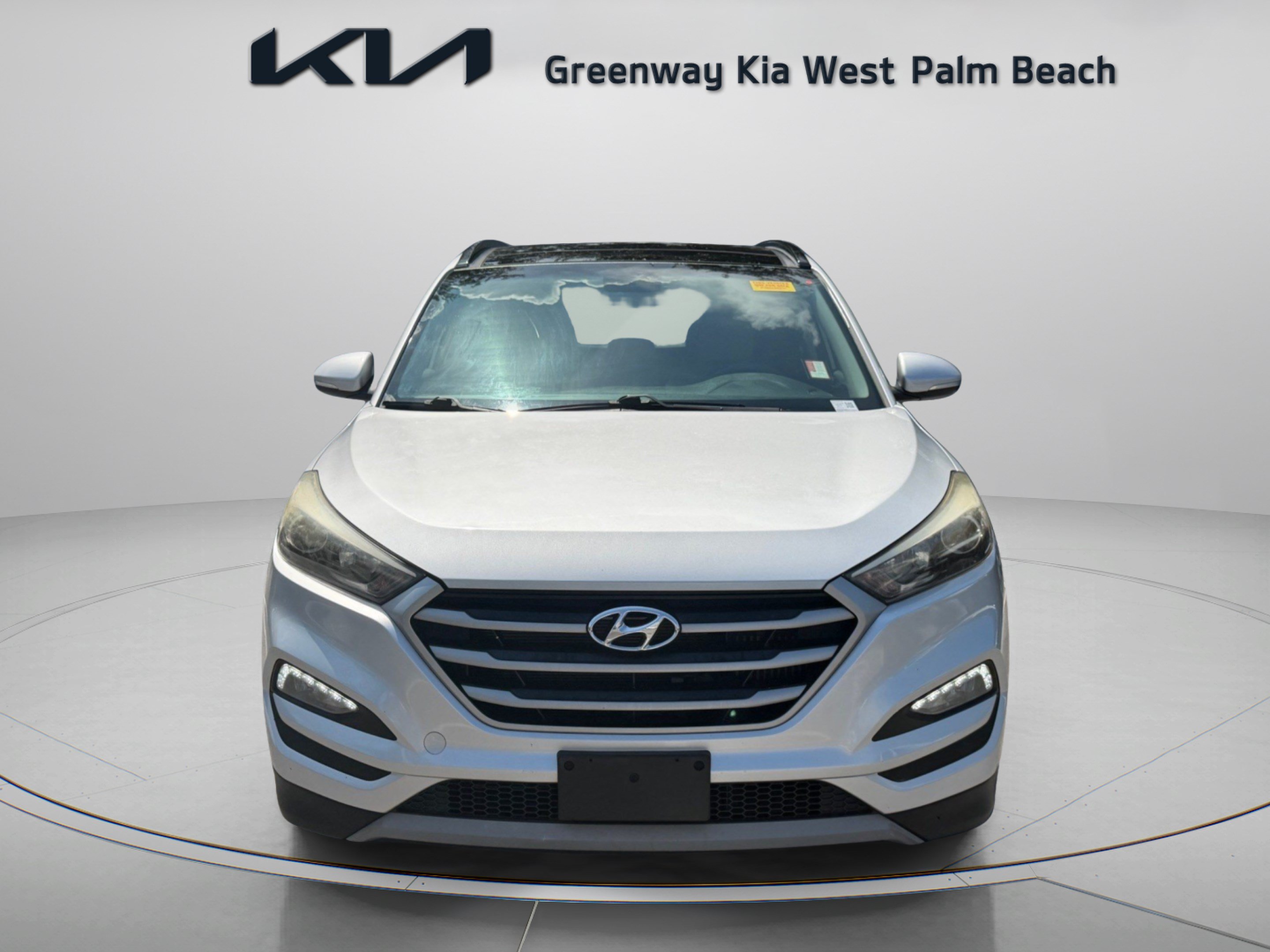 Used 2018 Hyundai Tucson Value AWD/4WD image 2