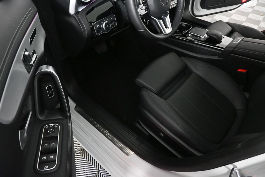 Certified 2023 Mercedes-Benz CLA 250 image 7