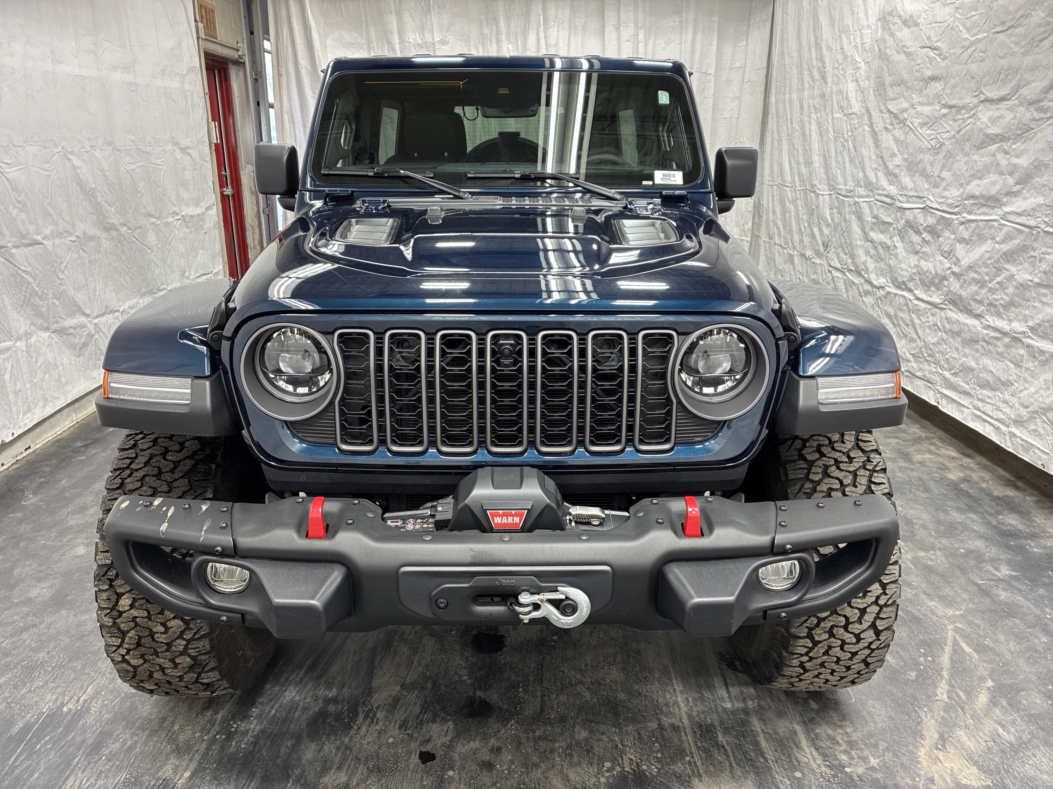 Certified 2025 Jeep Wrangler Unlimited Rubicon AWD/4WD image 7