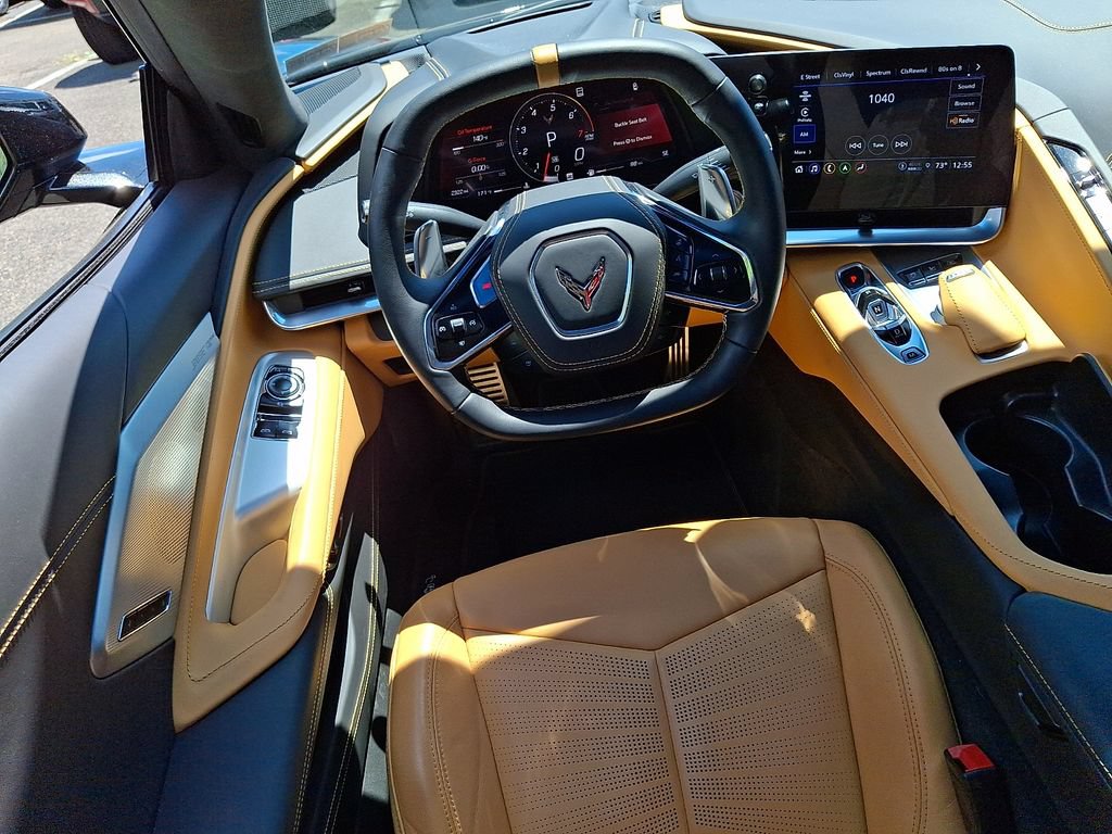 Used 2022 Chevrolet Corvette Stingray Premium Cpe w/ Z51 Performance Package RWD image 10
