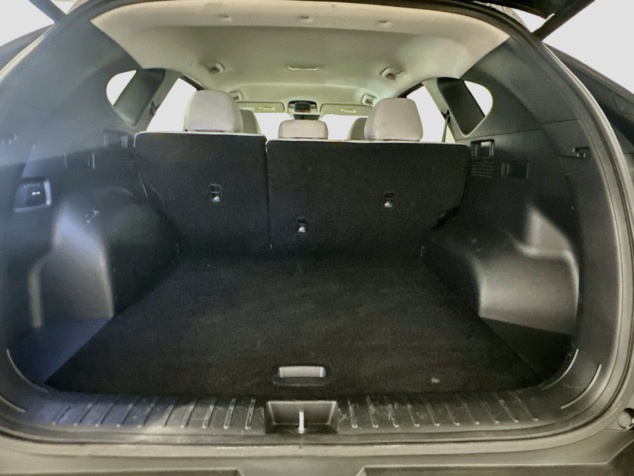 Used 2025 Hyundai Tucson SEL AWD/4WD image 29