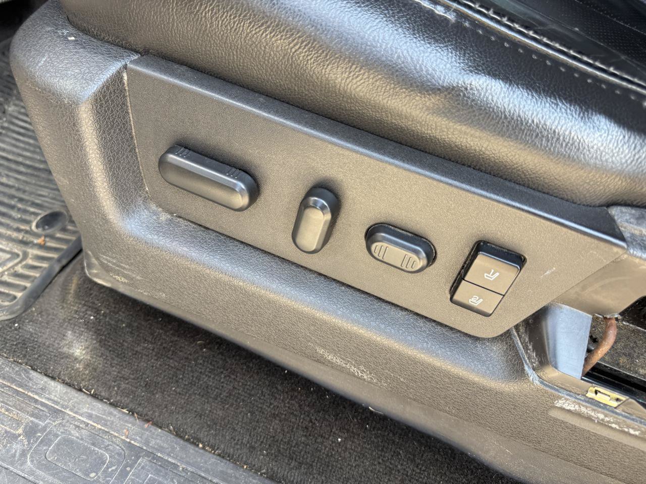 Used 2013 Ford F150 Lariat w/ Luxury Equipment Group AWD/4WD image 15