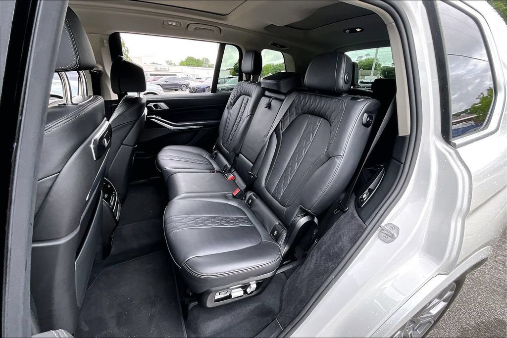 Certified 2026 BMW X7 xDrive40i AWD/4WD image 18
