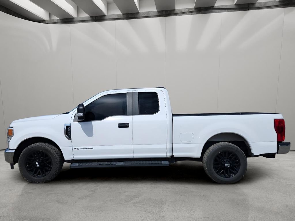 Used 2020 Ford F250 XL w/ Power Equipment Group image 3