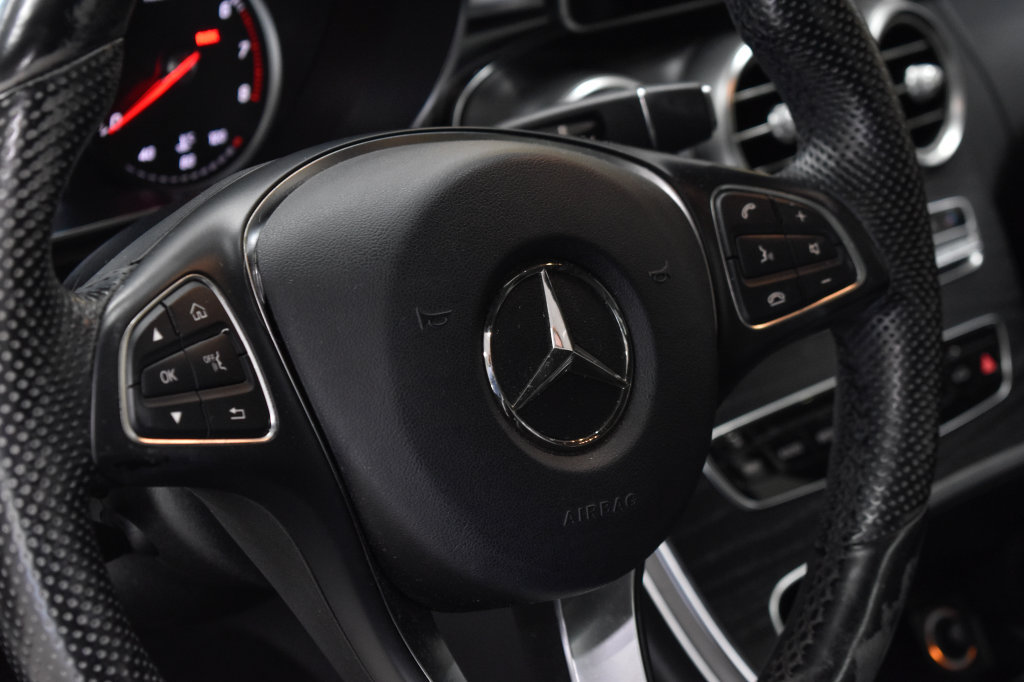 Certified 2017 Mercedes-Benz C 300 4MATIC Sedan image 24
