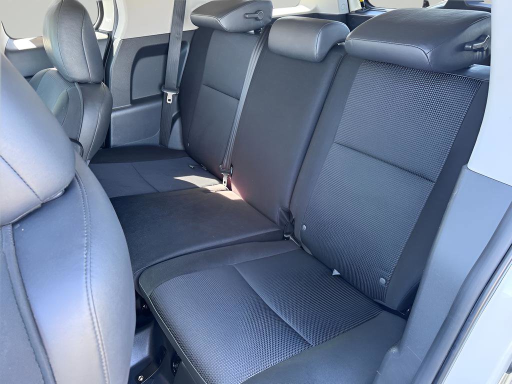 Used 2013 Toyota FJ Cruiser 4WD w/ Convenience Pkg image 28