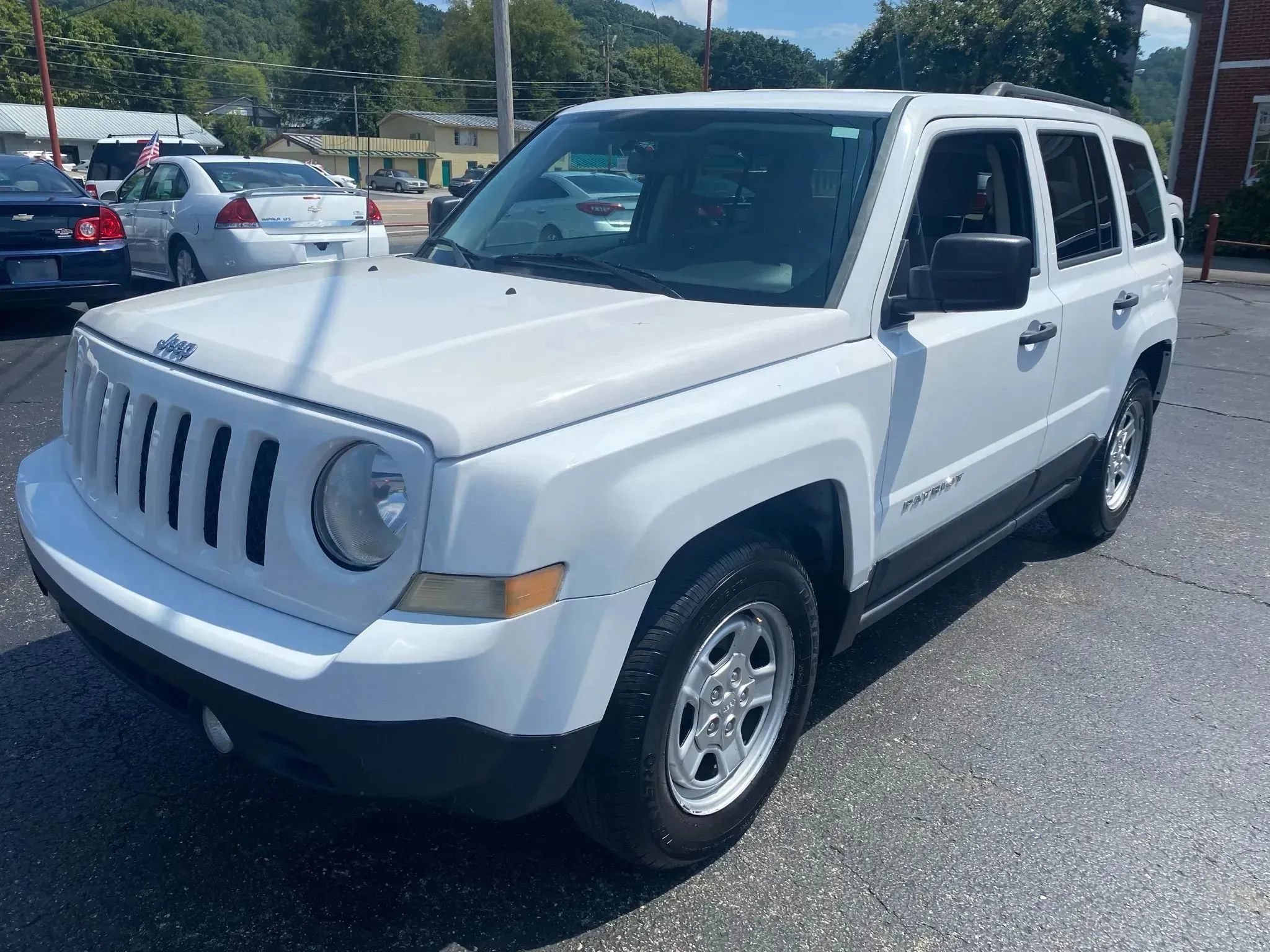 Used 2014 Jeep Patriot Sport FWD image 1