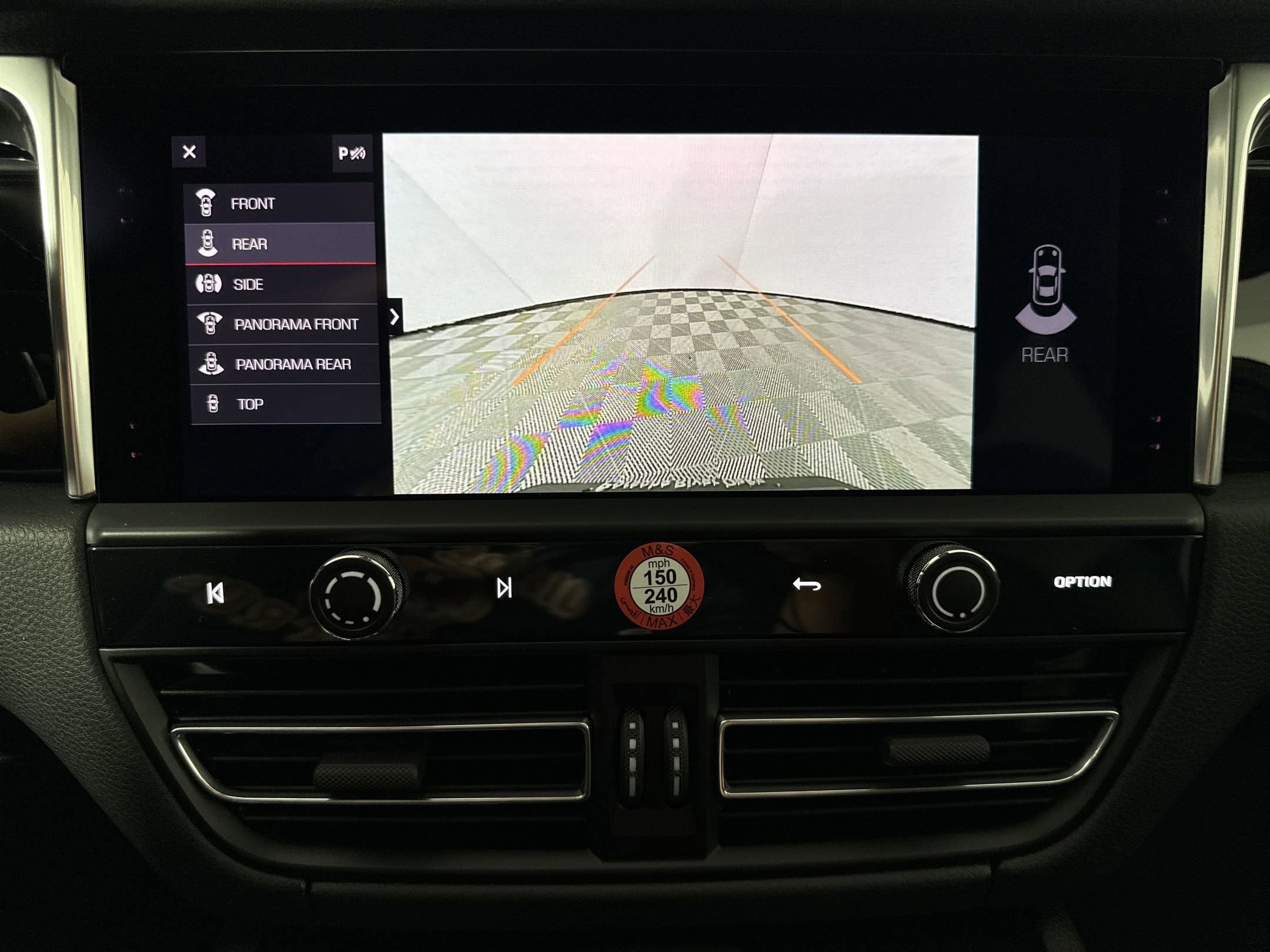 Certified 2025 Porsche Macan AWD/4WD image 26
