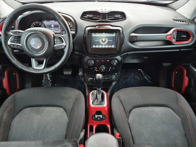Used 2019 Jeep Renegade Trailhawk w/ LED Lighting Group AWD/4WD image 24