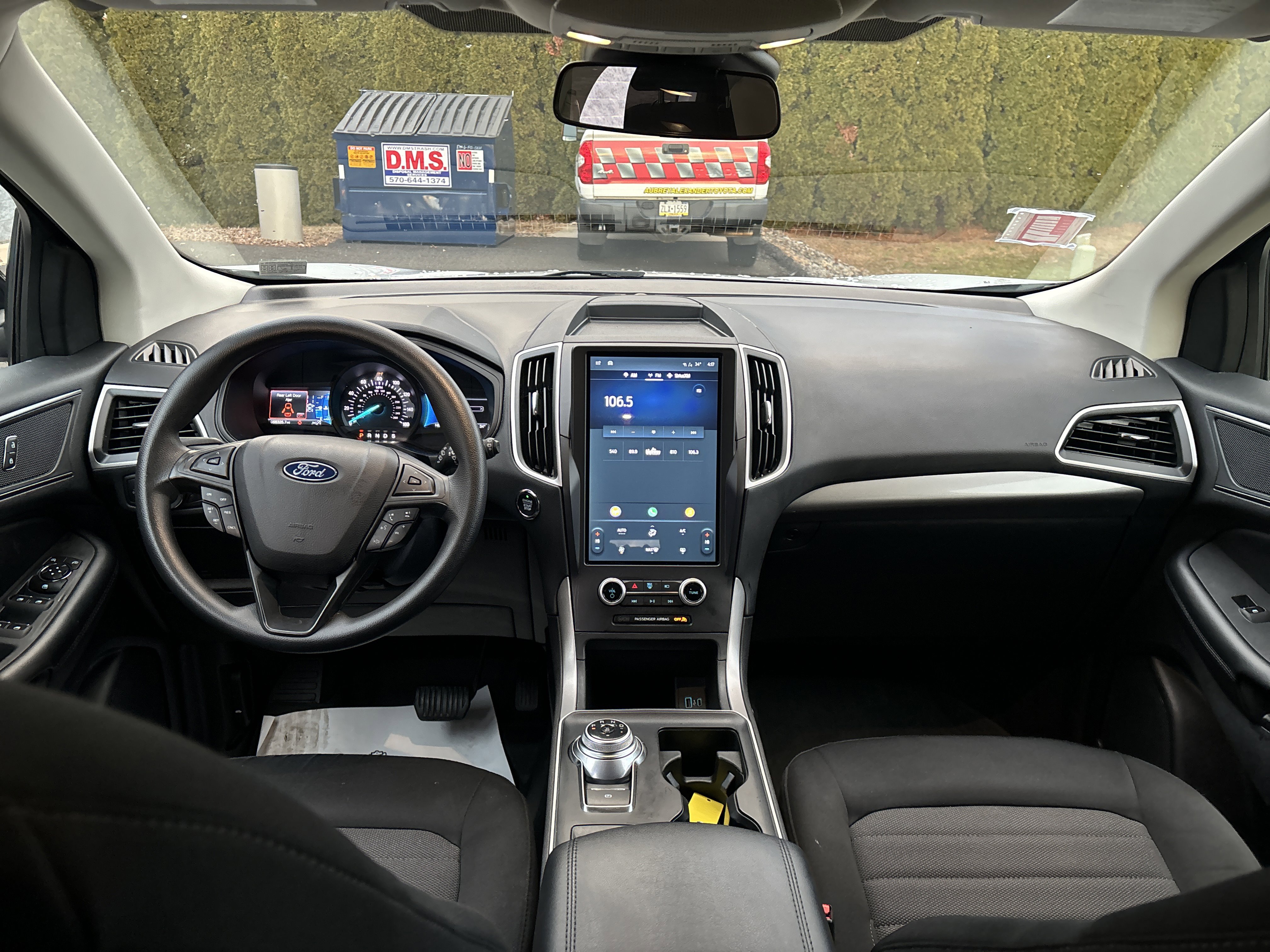 Used 2022 Ford Edge SE w/ Black Appearance Package image 15