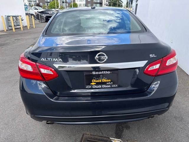 Used 2016 Nissan Altima 2.5 SL w/ 2.5 Technology w/LED Package FWD image 7