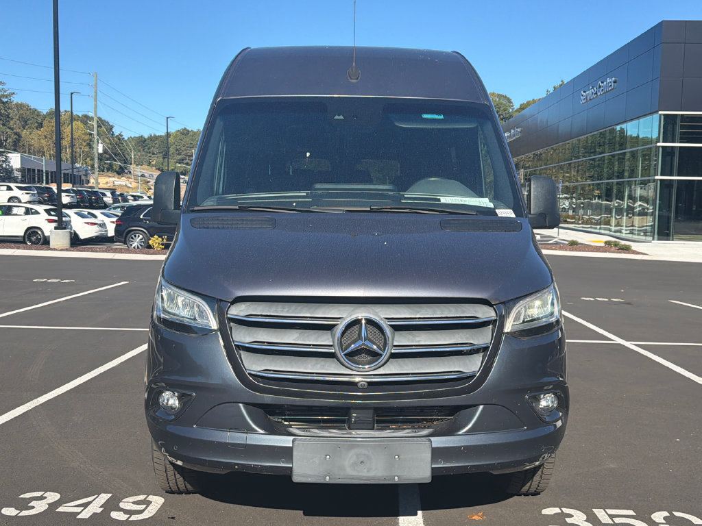Used 2021 Mercedes-Benz Sprinter 2500 image 2