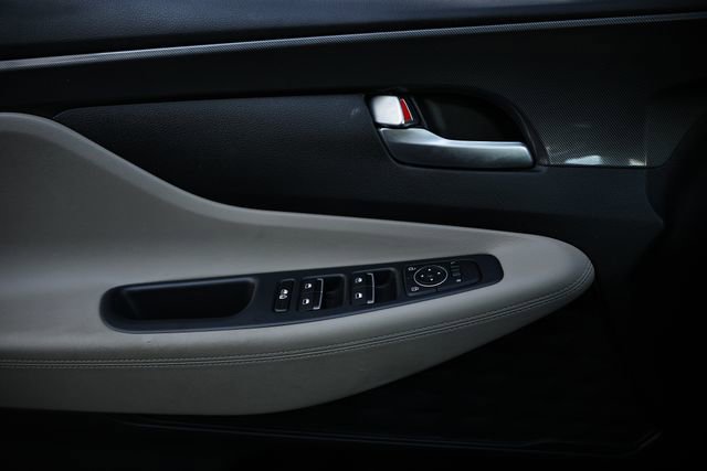 Used 2023 Hyundai Santa Fe SE image 14