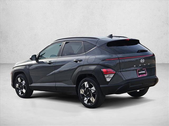 Used 2025 Hyundai Kona SEL FWD image 8